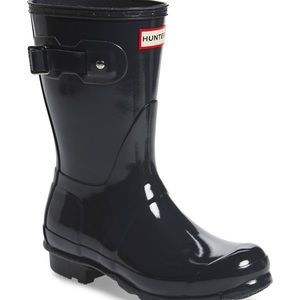 short hunter glossy rainboots